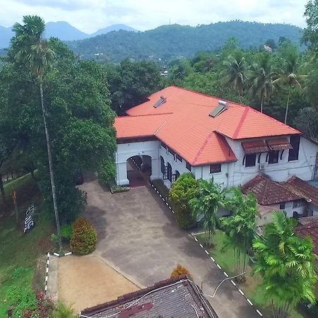 Ratnapura Rest House酒店 外观 照片